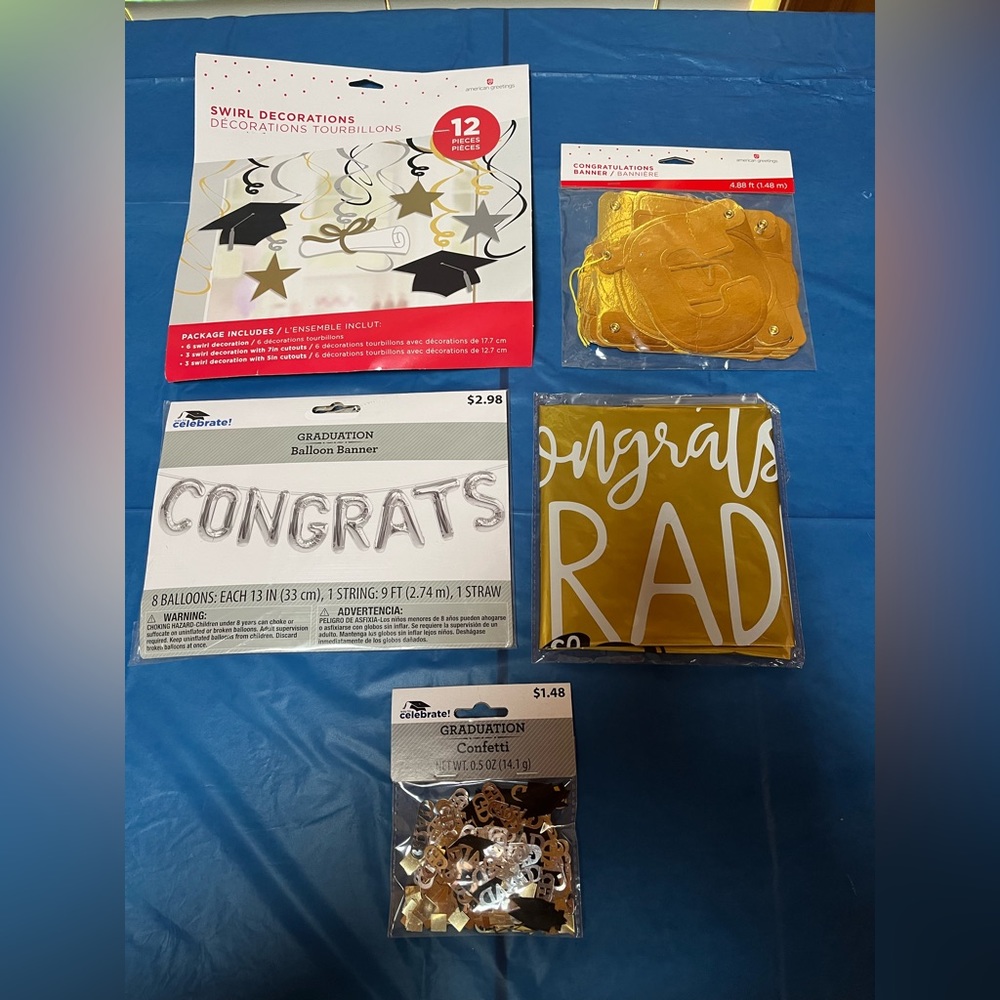 Graduation Decor Bundle- New in package